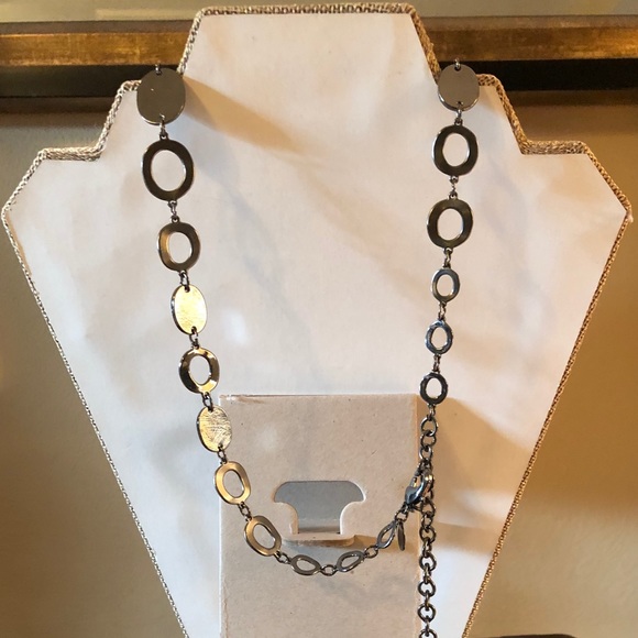 Chico’s Gun Metal Gray Fashion Necklace 19” euc - Picture 4 of 5